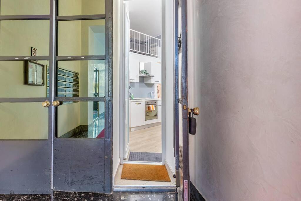 Ferienwohnung Moscova Moderno E Centrale Bilocale Per Coppie Mailand Exterior foto